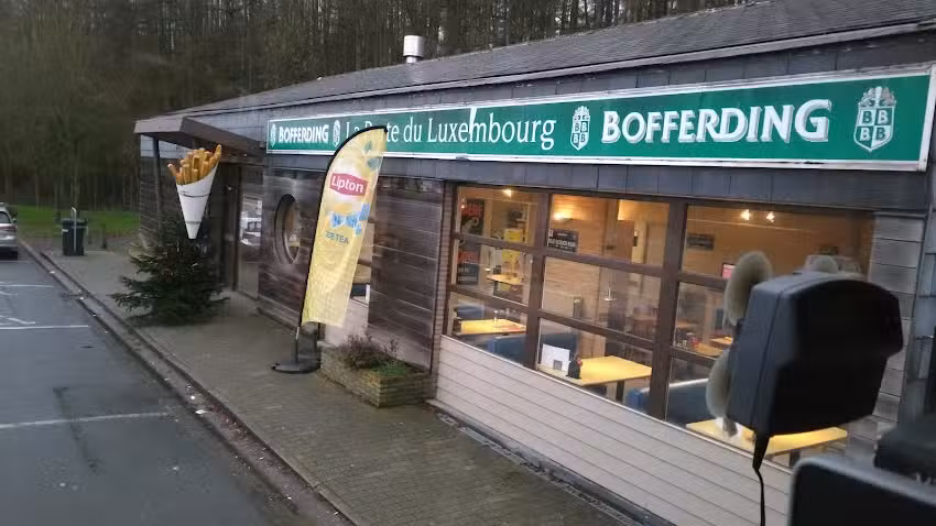 Ouvert 411 La Porte De Luxembourg