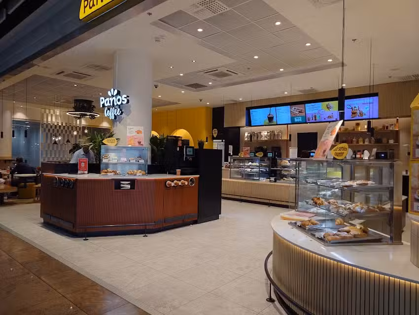 Panos – Abflughalle