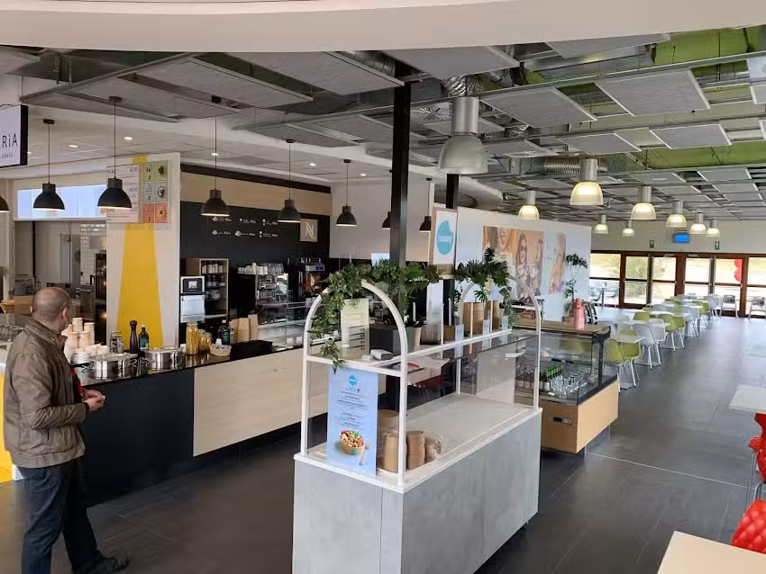 Panos Q8 HW Thieu (Brüssel/Paris)