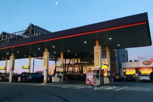 Panos Q8 HW Thieu (Parijs/Brussel)