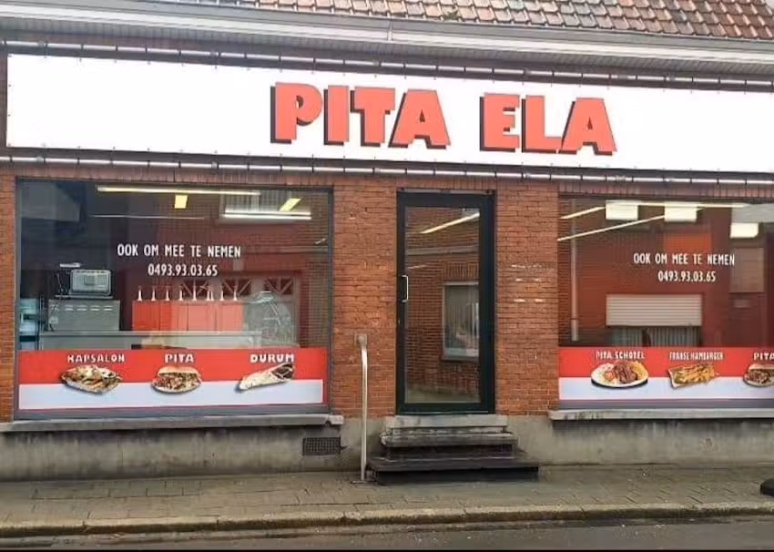 Pita & pizza Ela
