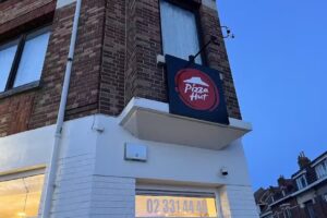Pizza Hut-Lieferservice Sint-Pieters-Leeuw