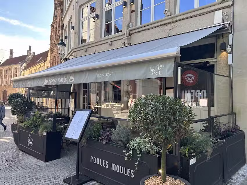 Poules Moules