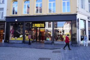 Marché aux œufs de Pureto Bruges