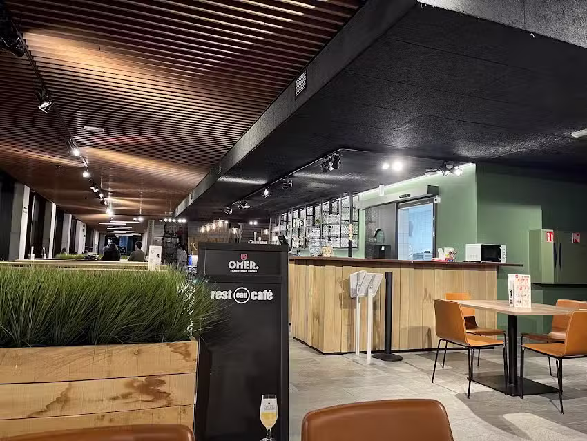 Restaurant-eau-Café