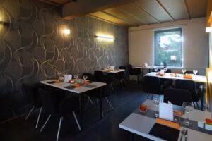 Restaurant la Tonnelle