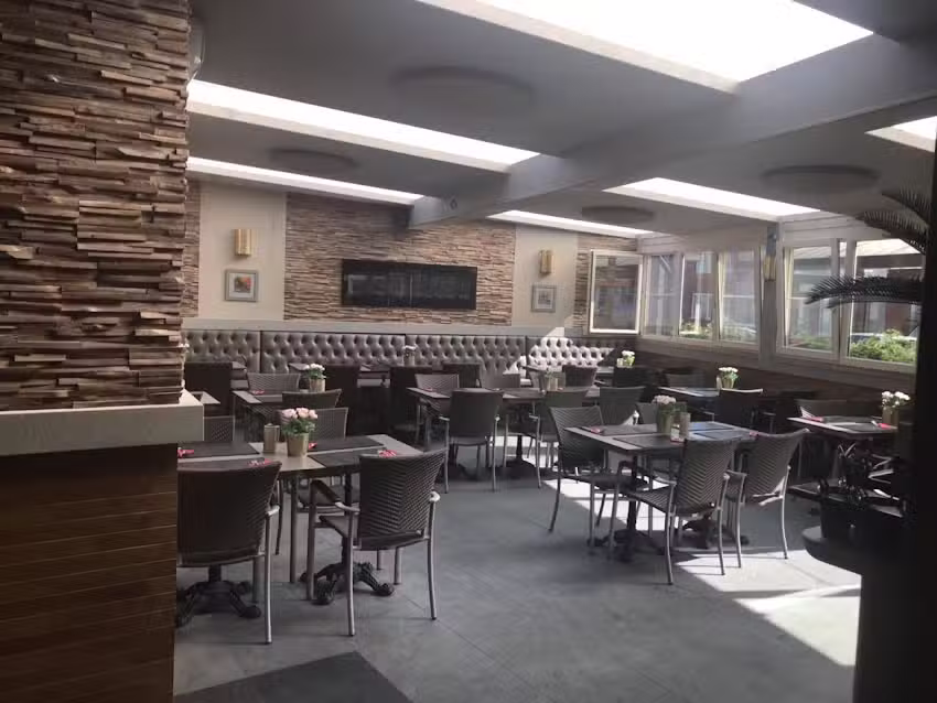 San Abram Restaurant