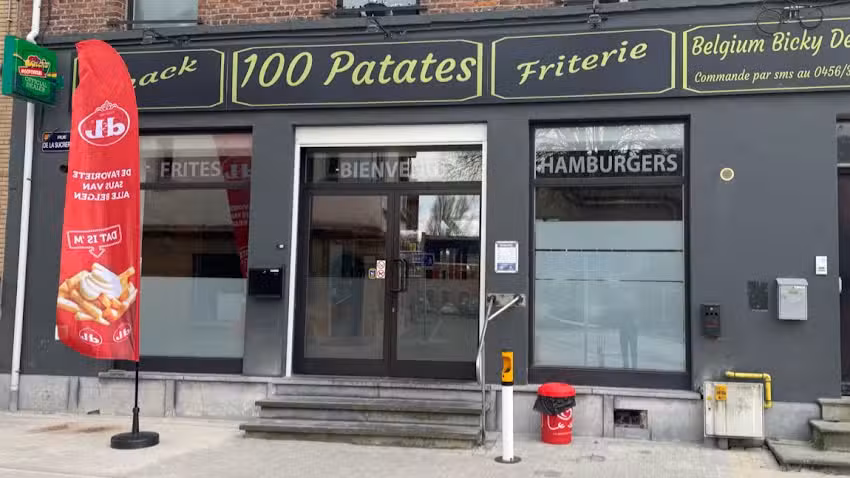 Snack-Friterie 100 PATATES Brugelette