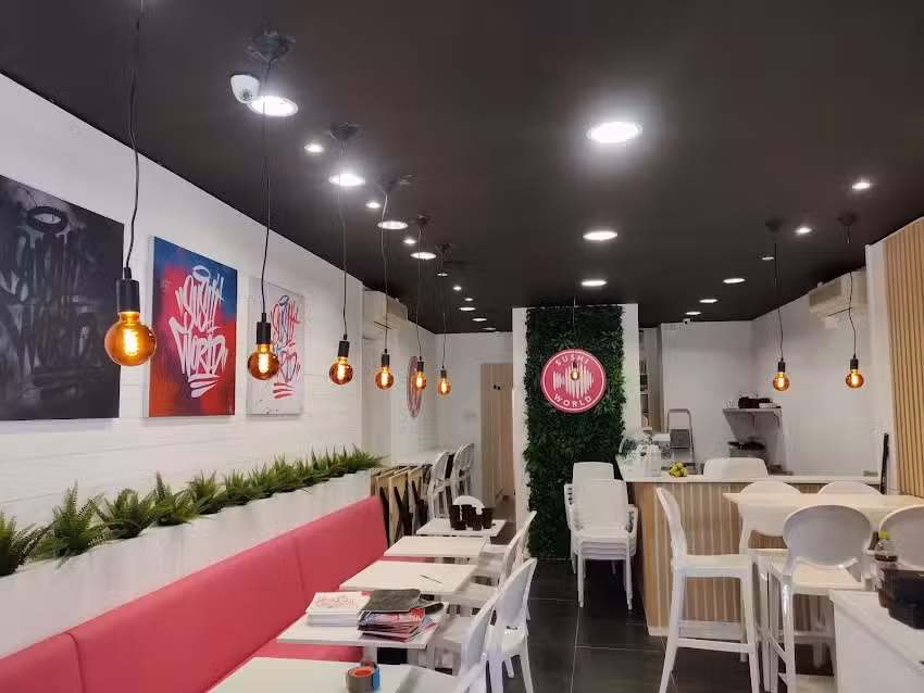 Sushi World Lüttich