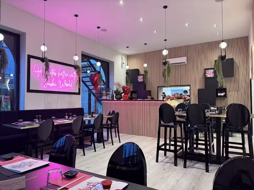 Sushi World Waterloo