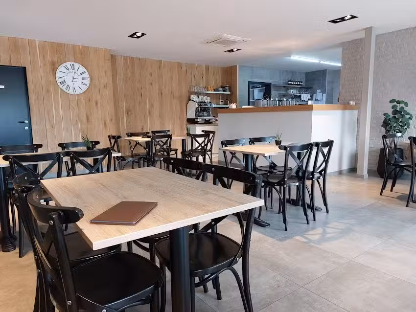 T Bagetje, Restauration rapide – Lommel