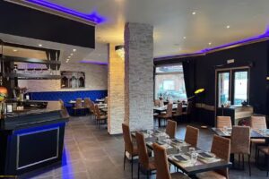 Taj Mahal Sint-Pieters-Leeuw