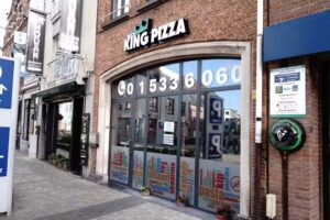 Goûtez à la pizza King