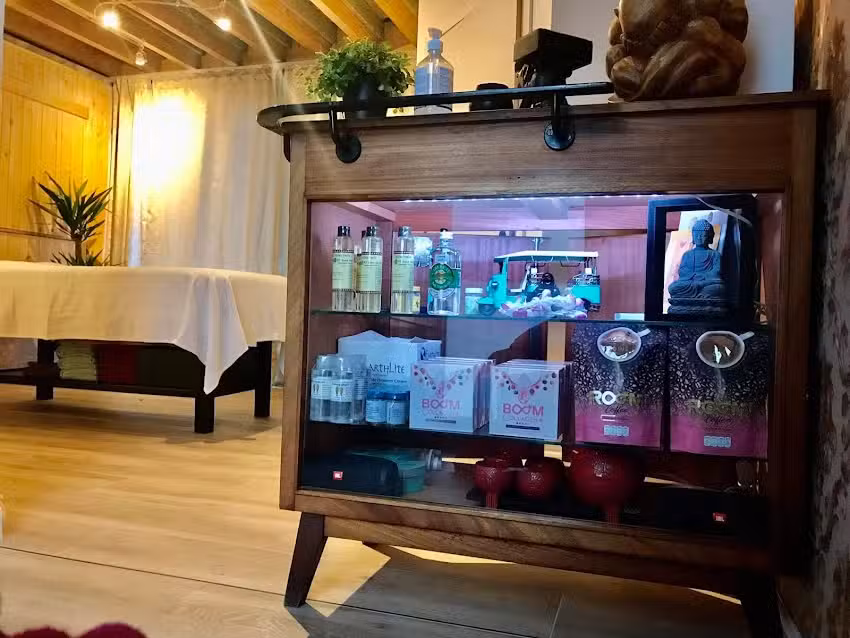 Thai Tuk Wan – Massage & Thai Food