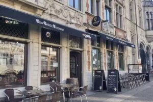 Le Celtic Towers, pub et restaurant irlandais 🇮🇪