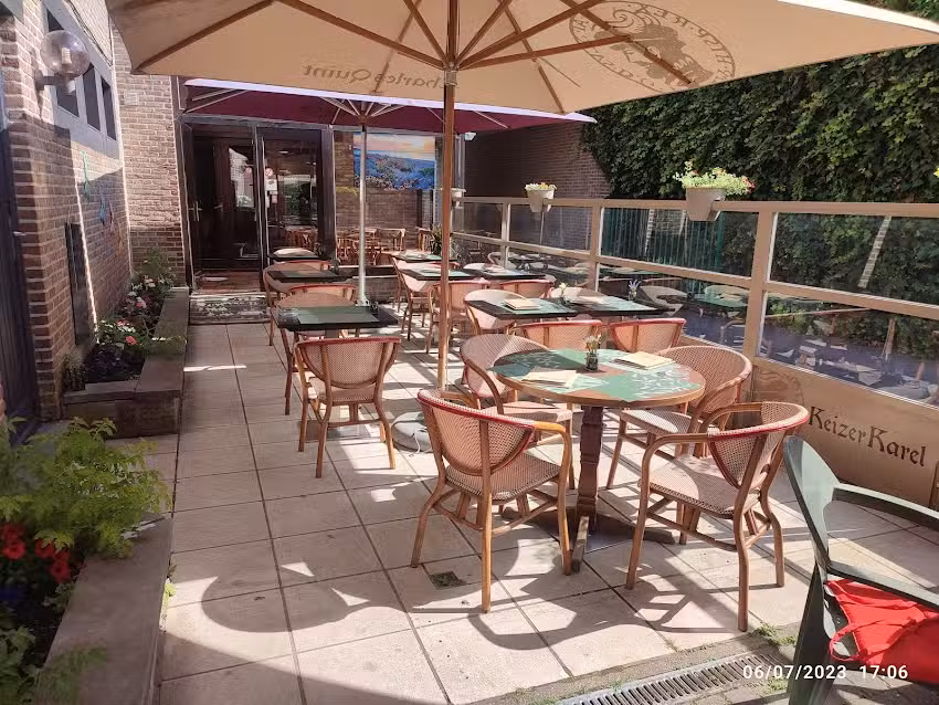 The Indian Restaurant