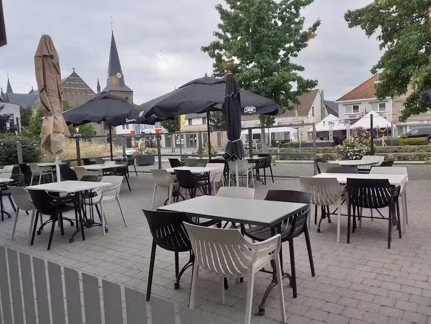 Theater kaffee kaulille