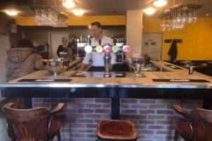 Tony’s Bar & Grill