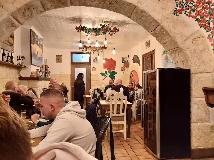 Trattoria | Pizzeria – Mamma Rosa