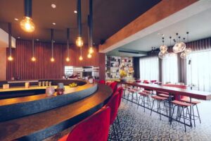 U Eat & Sleep Antwerp