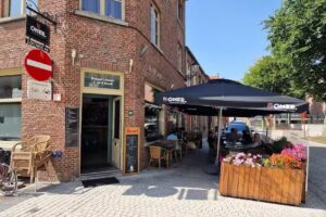 Unique lounge food&Drink