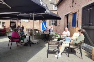 Süßes im Schloss (Sommerbar Schloss Bornem)